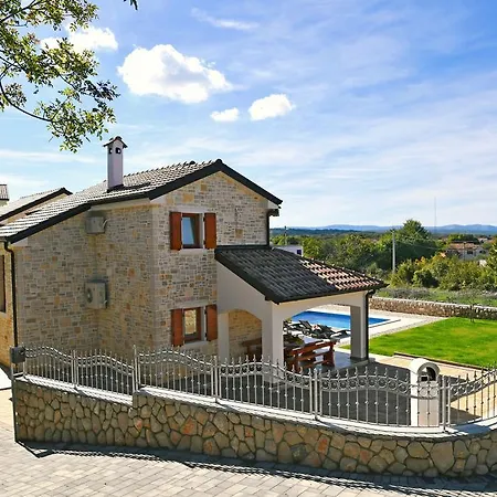 Villa House Lana