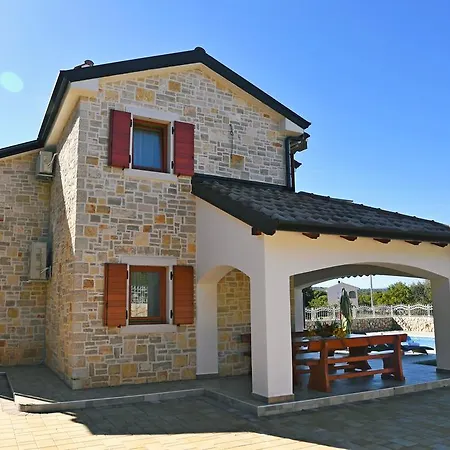 House Lana Villa *